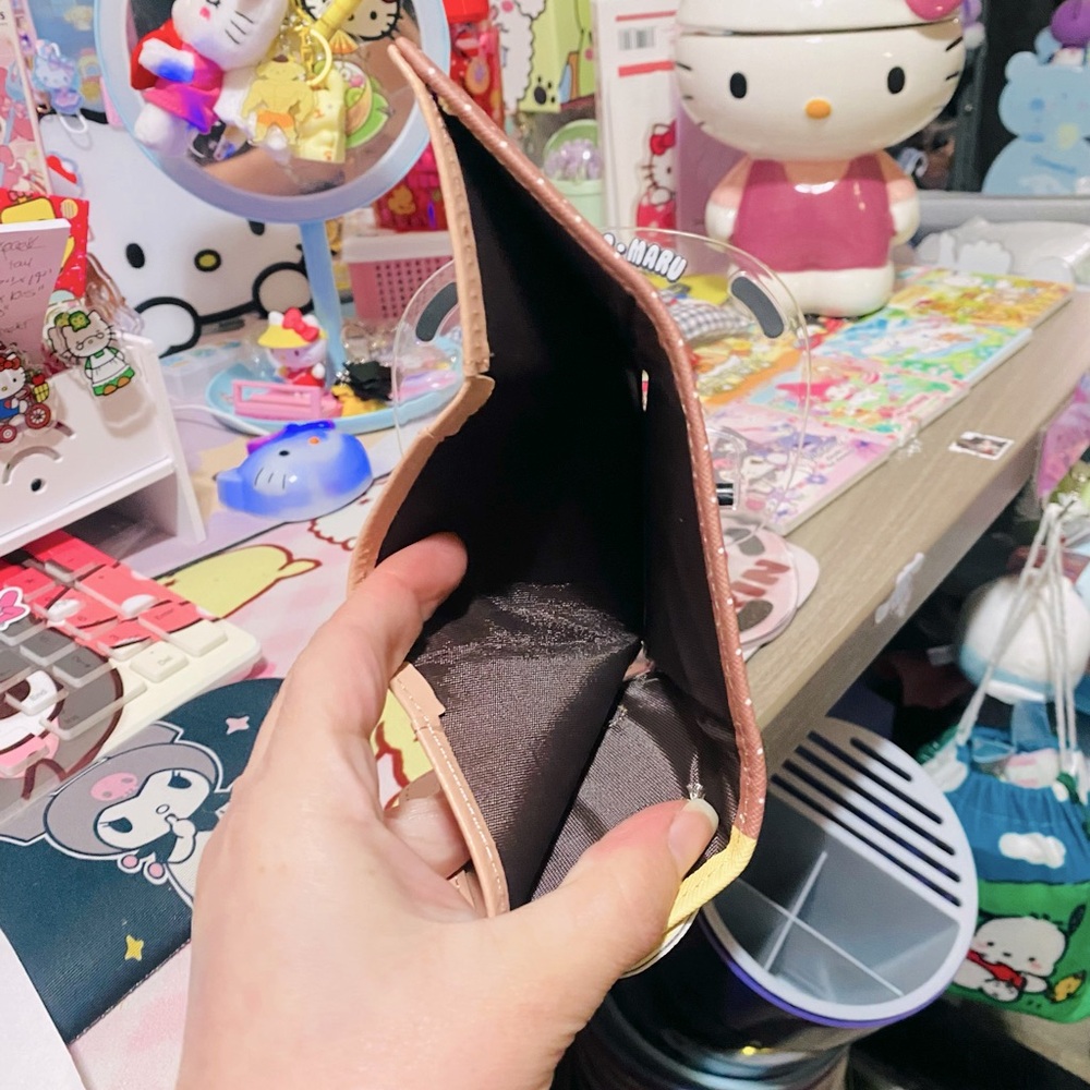 Pompompurin wallet - Picture 3 of 4
